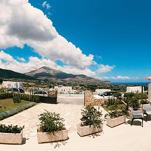 Laurum - Giardino Degli Allori - - Scopello , Castellammare del Golfo Italien